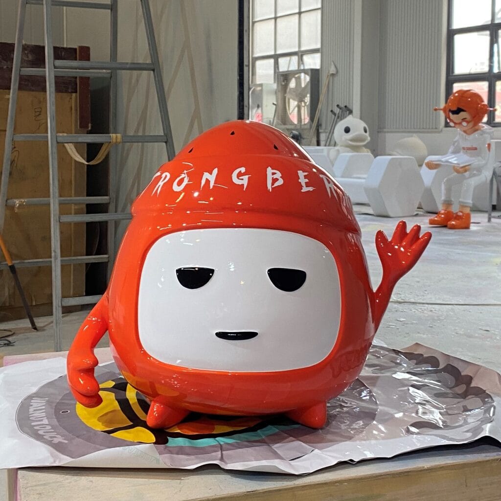 Cartoon Strawberry Sculpture Fiberglass Fruit Display Pop-Art Character Statue